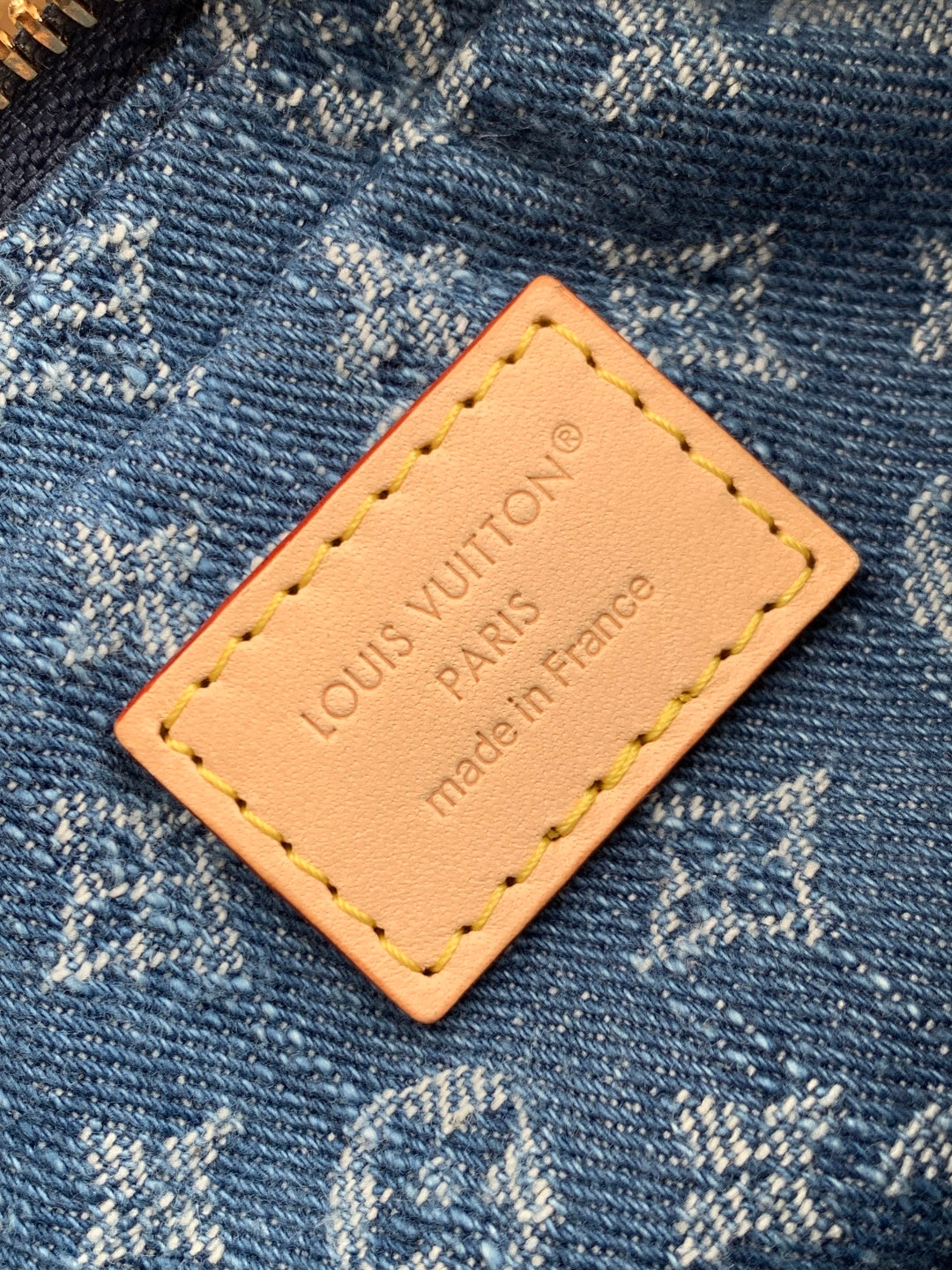 Pochette Valley